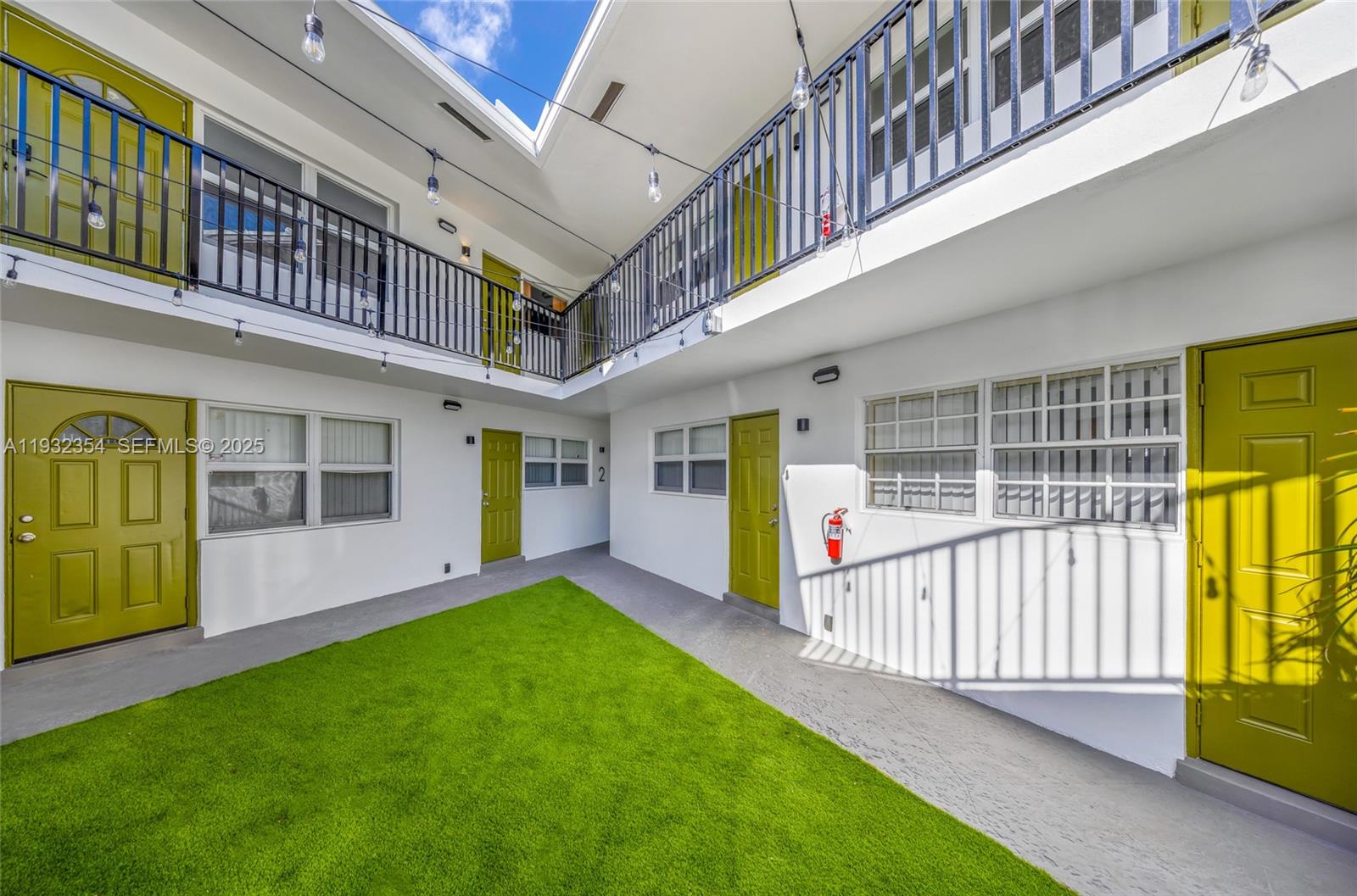 CORAL RIDGE ISLES - Residential Lease