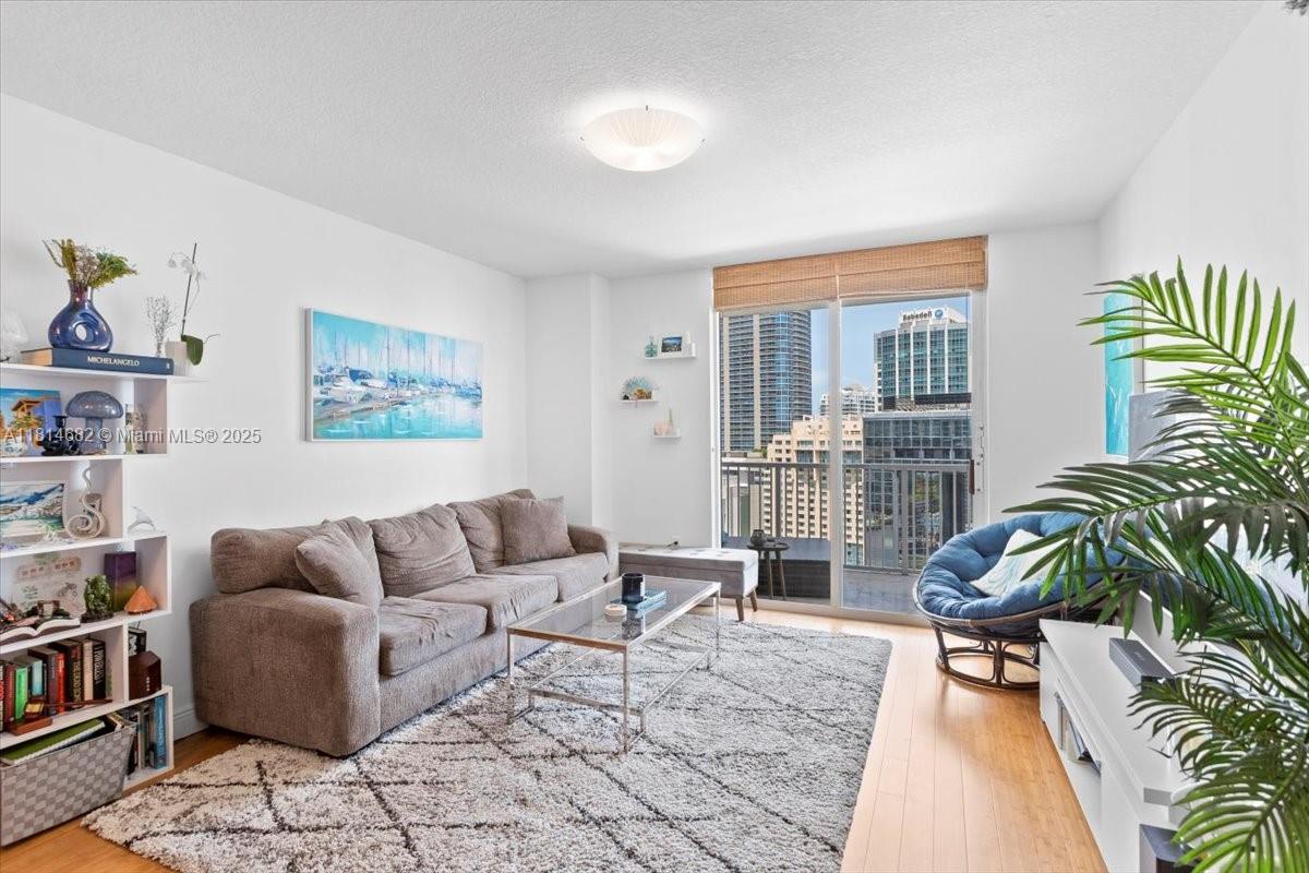 VUE AT BRICKELL CONDO - Residential