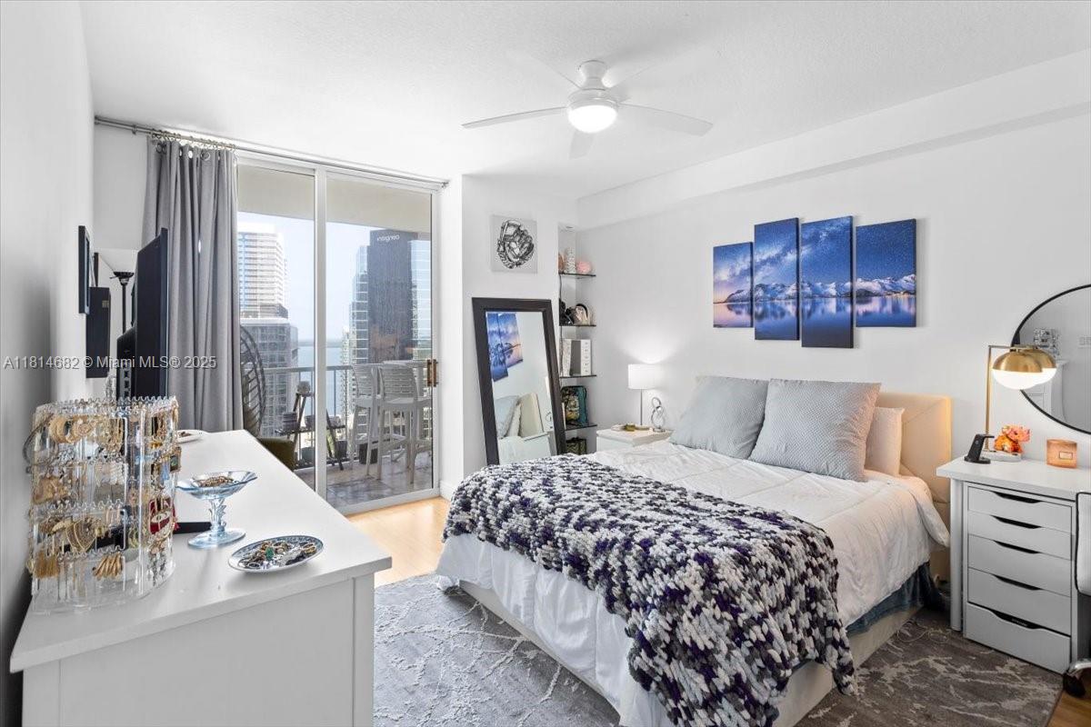 VUE AT BRICKELL CONDO - Residential