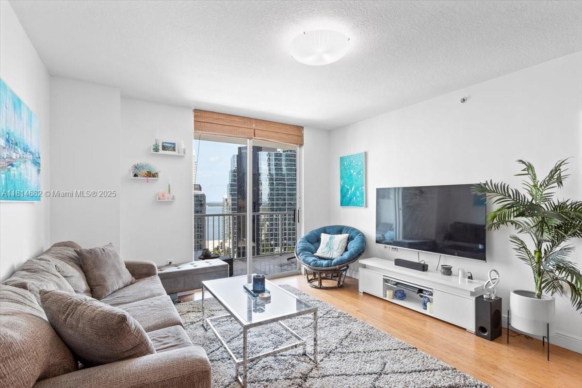 VUE AT BRICKELL CONDO - Residential