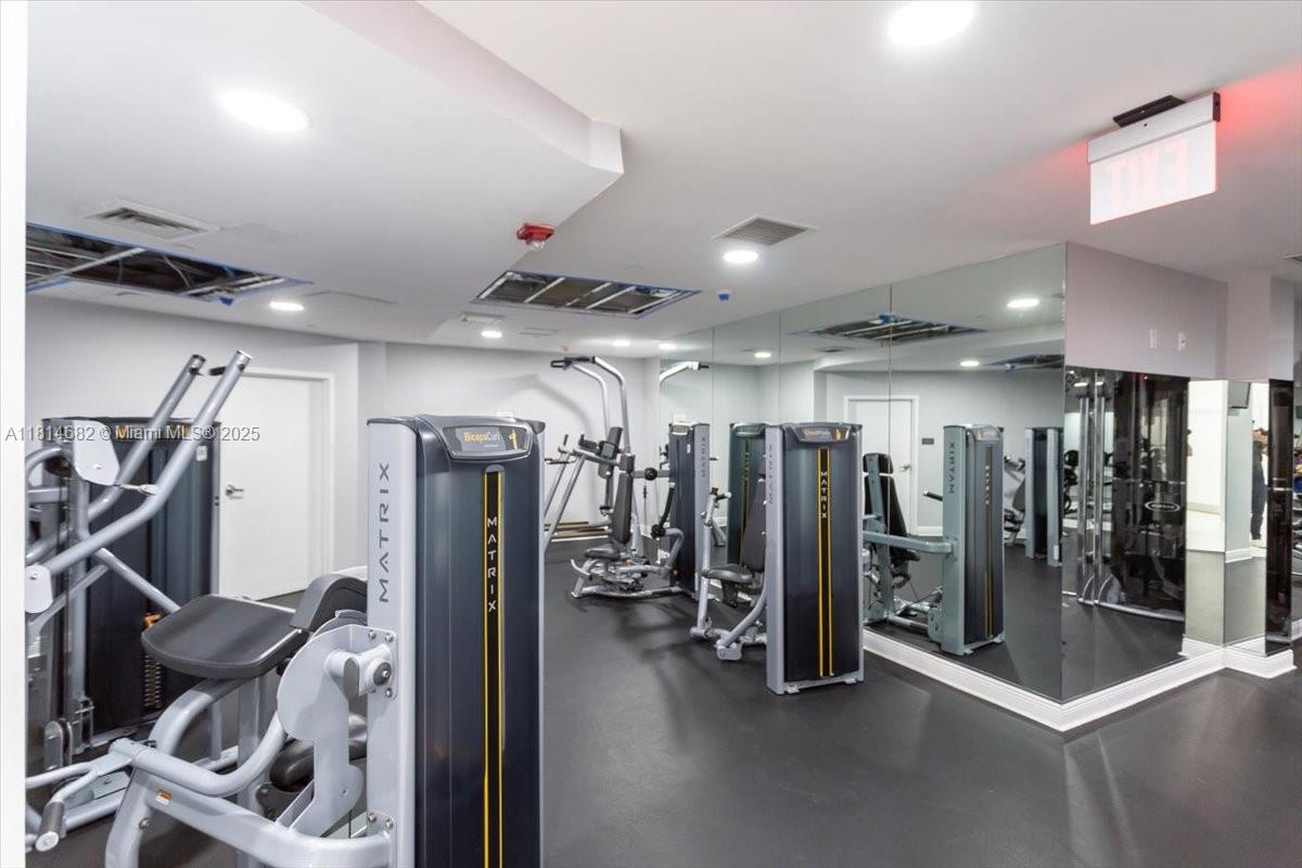 VUE AT BRICKELL CONDO - Residential