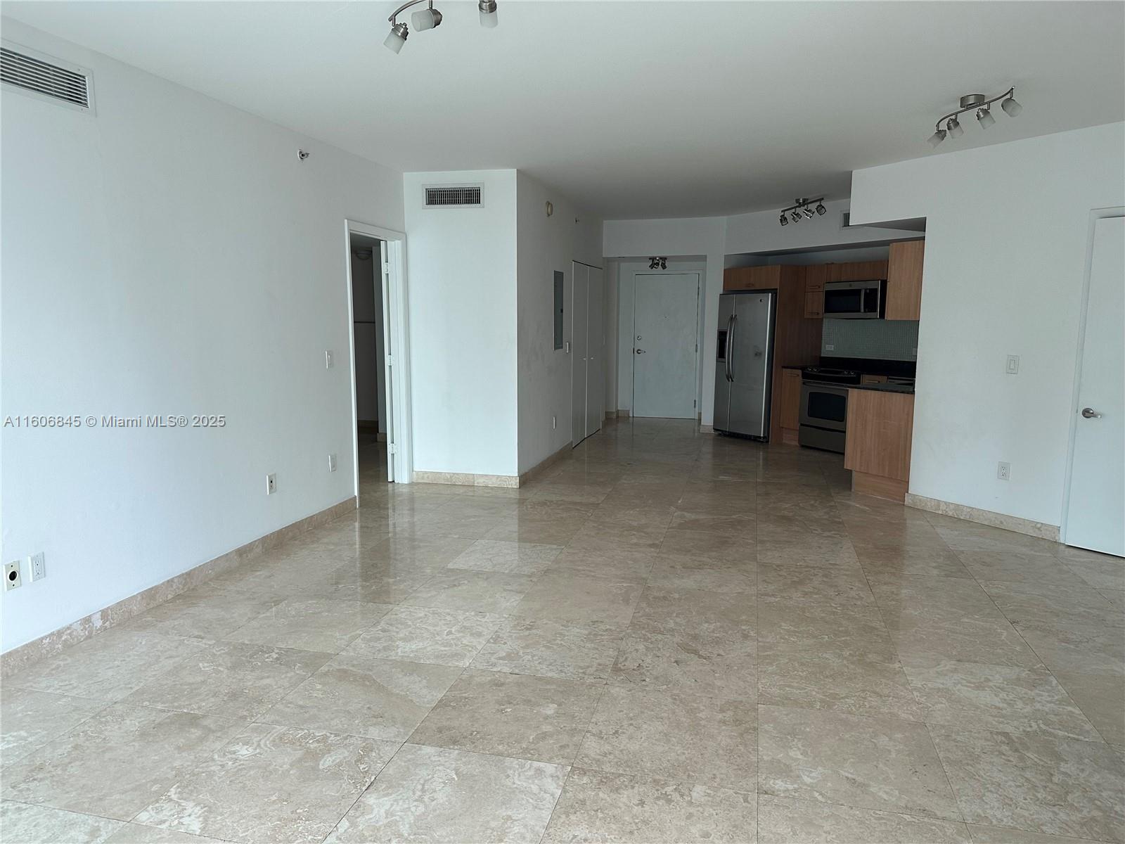 350 S Miami Ave 2302