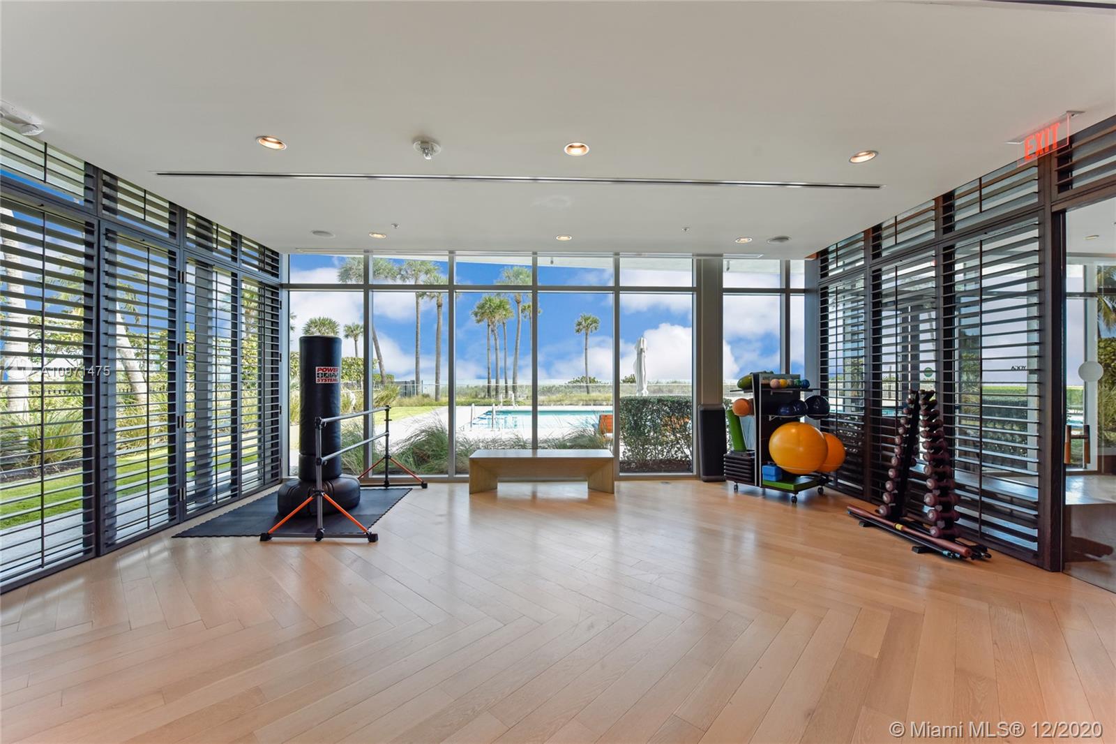 OCEANA KEY BISCAYNE CONDO - Residential