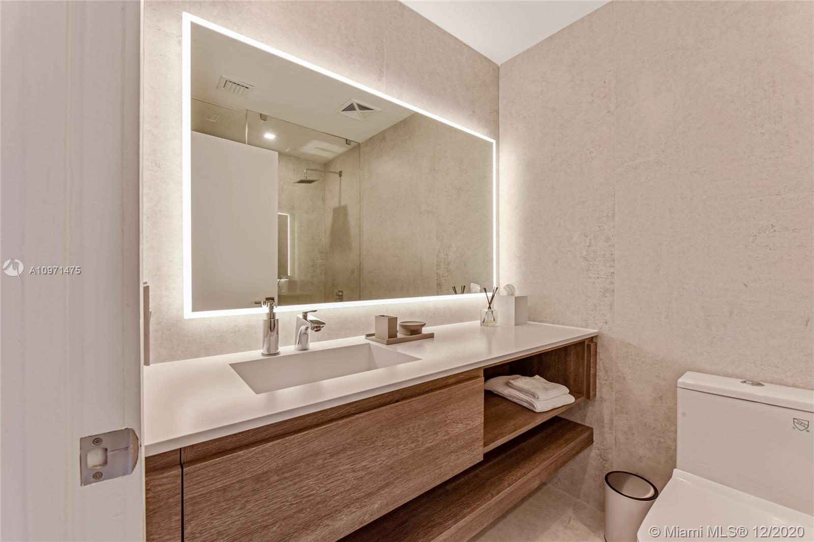 OCEANA KEY BISCAYNE CONDO - Residential