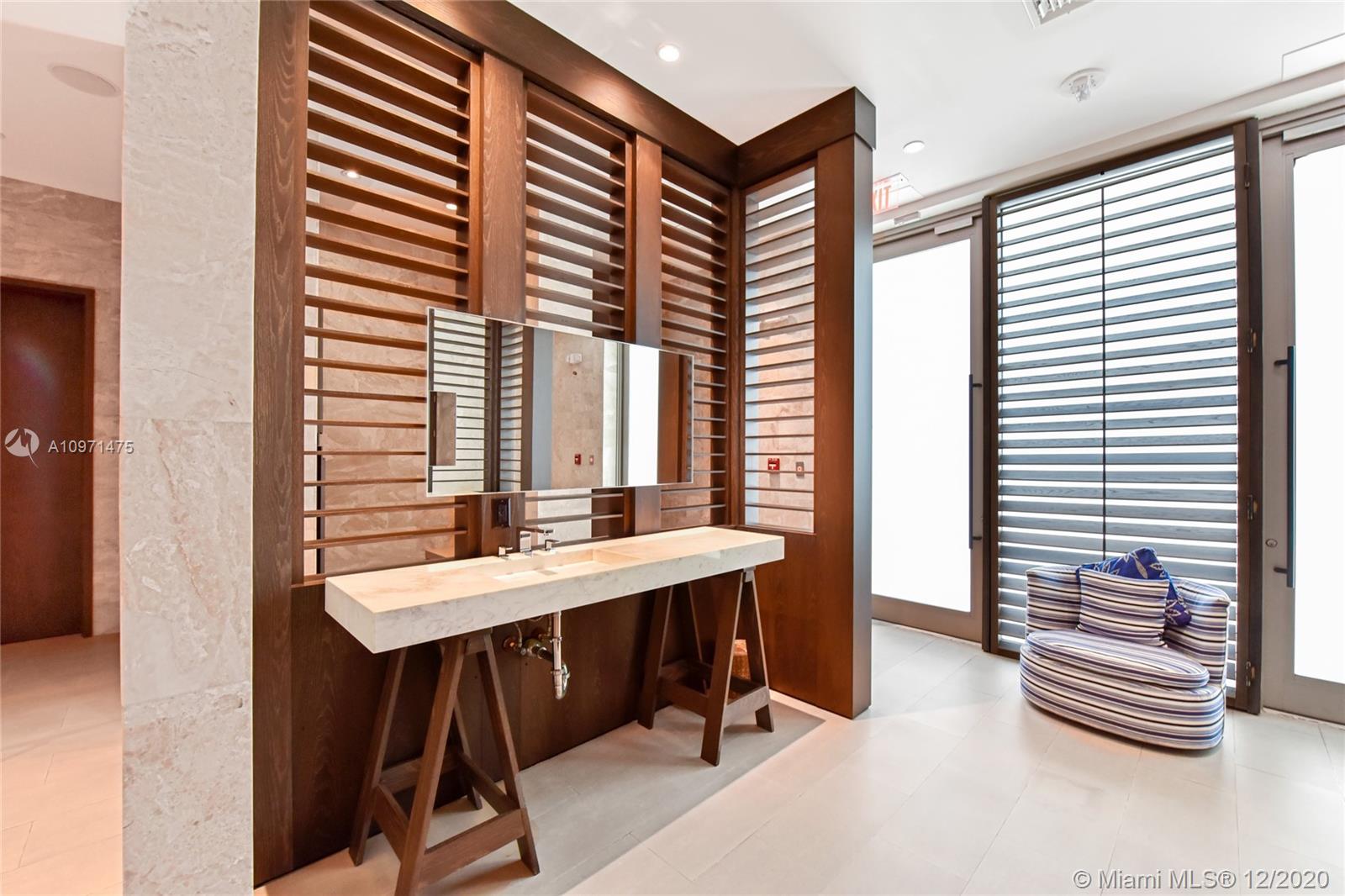 OCEANA KEY BISCAYNE CONDO - Residential