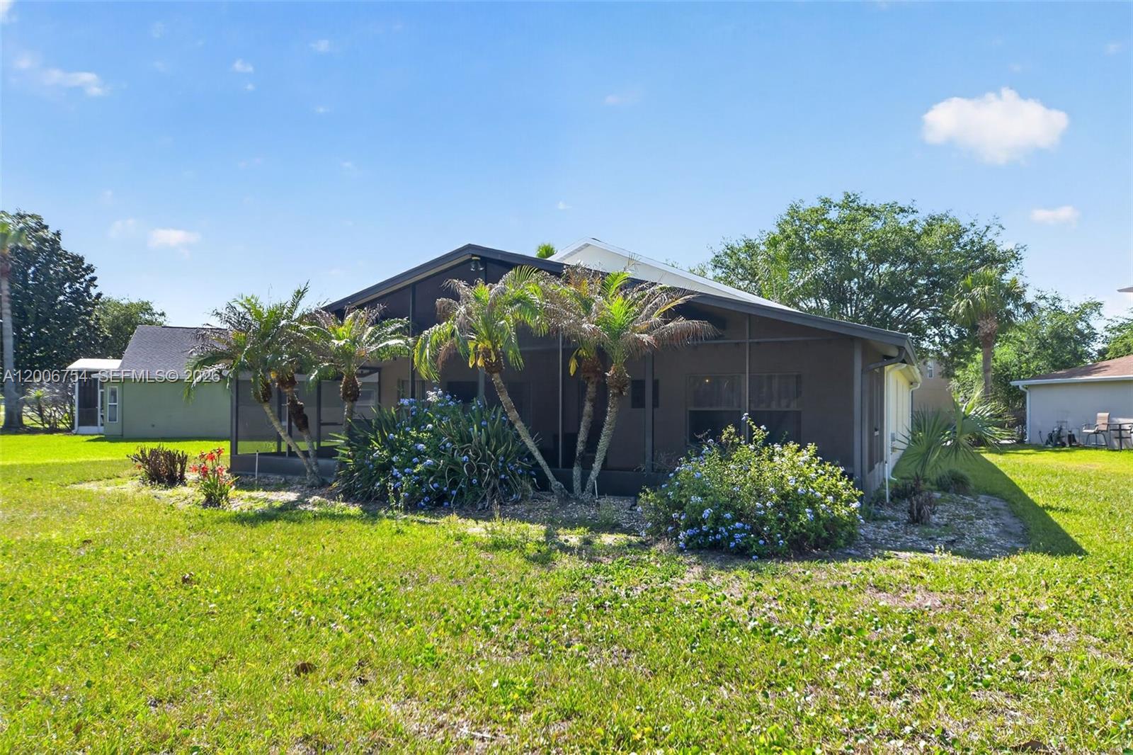 STONEYBROOK WEST - Residential