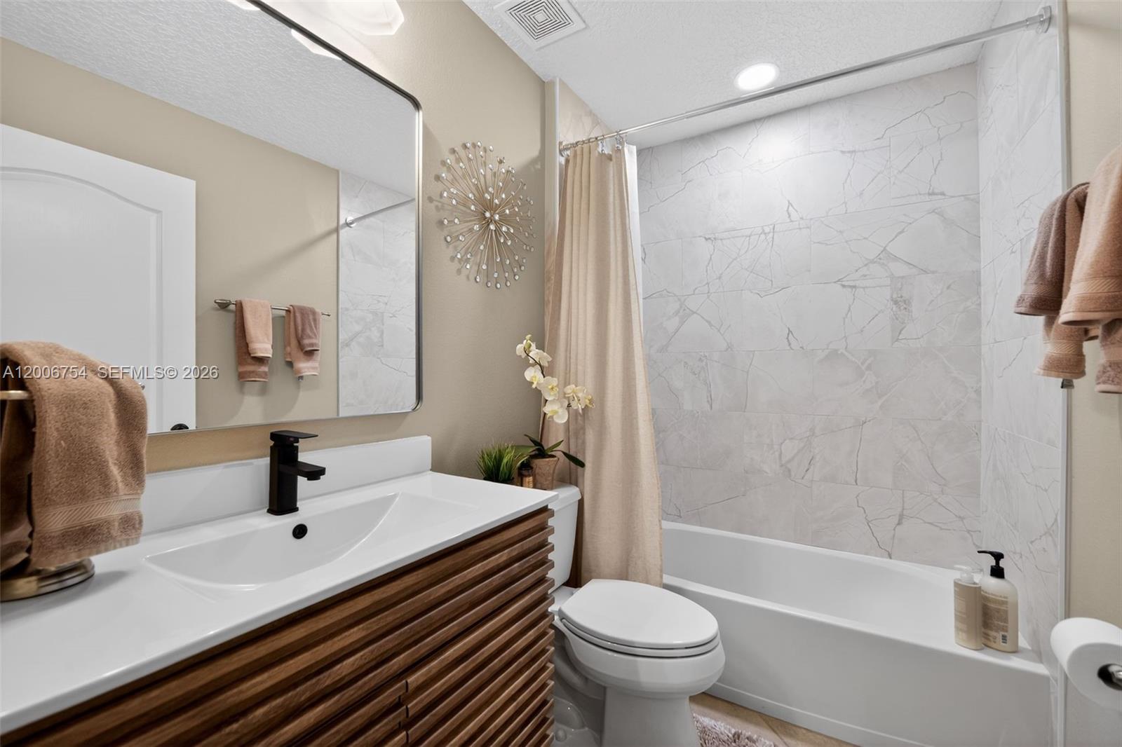 STONEYBROOK WEST - Residential