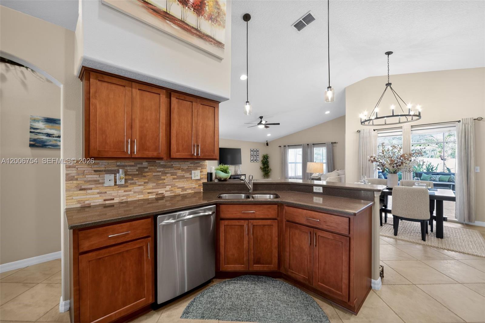 STONEYBROOK WEST - Residential