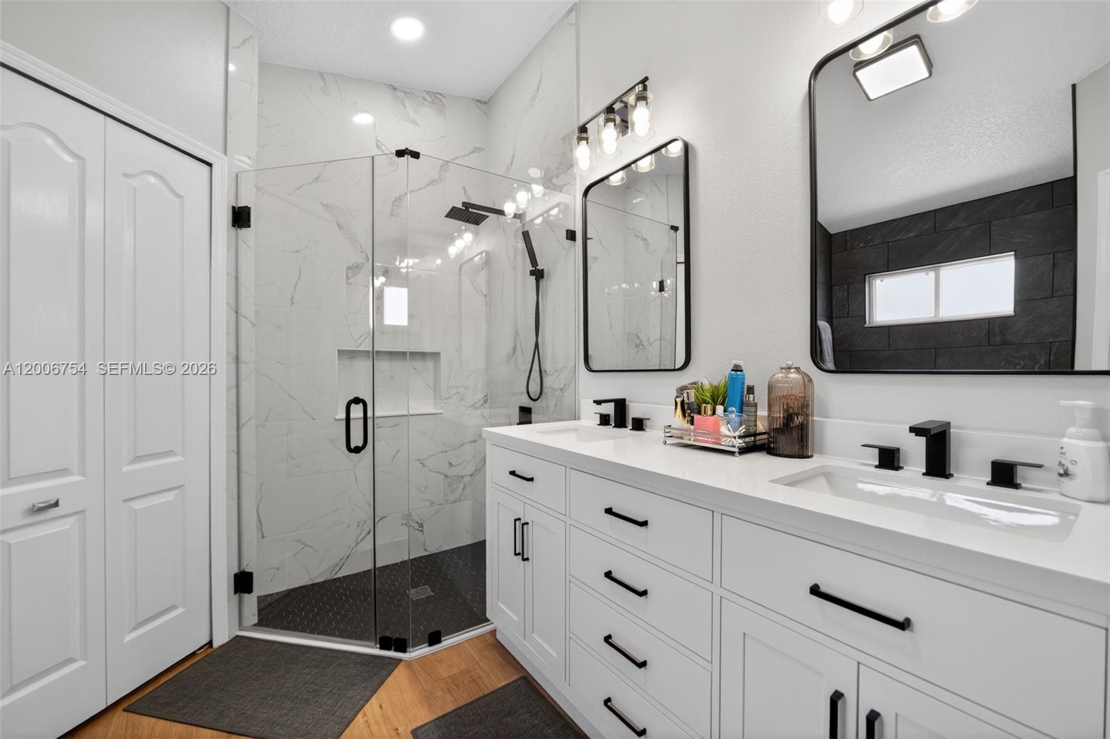 STONEYBROOK WEST - Residential