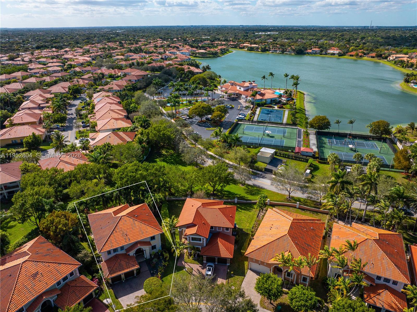 CUTLER CAY - Residential