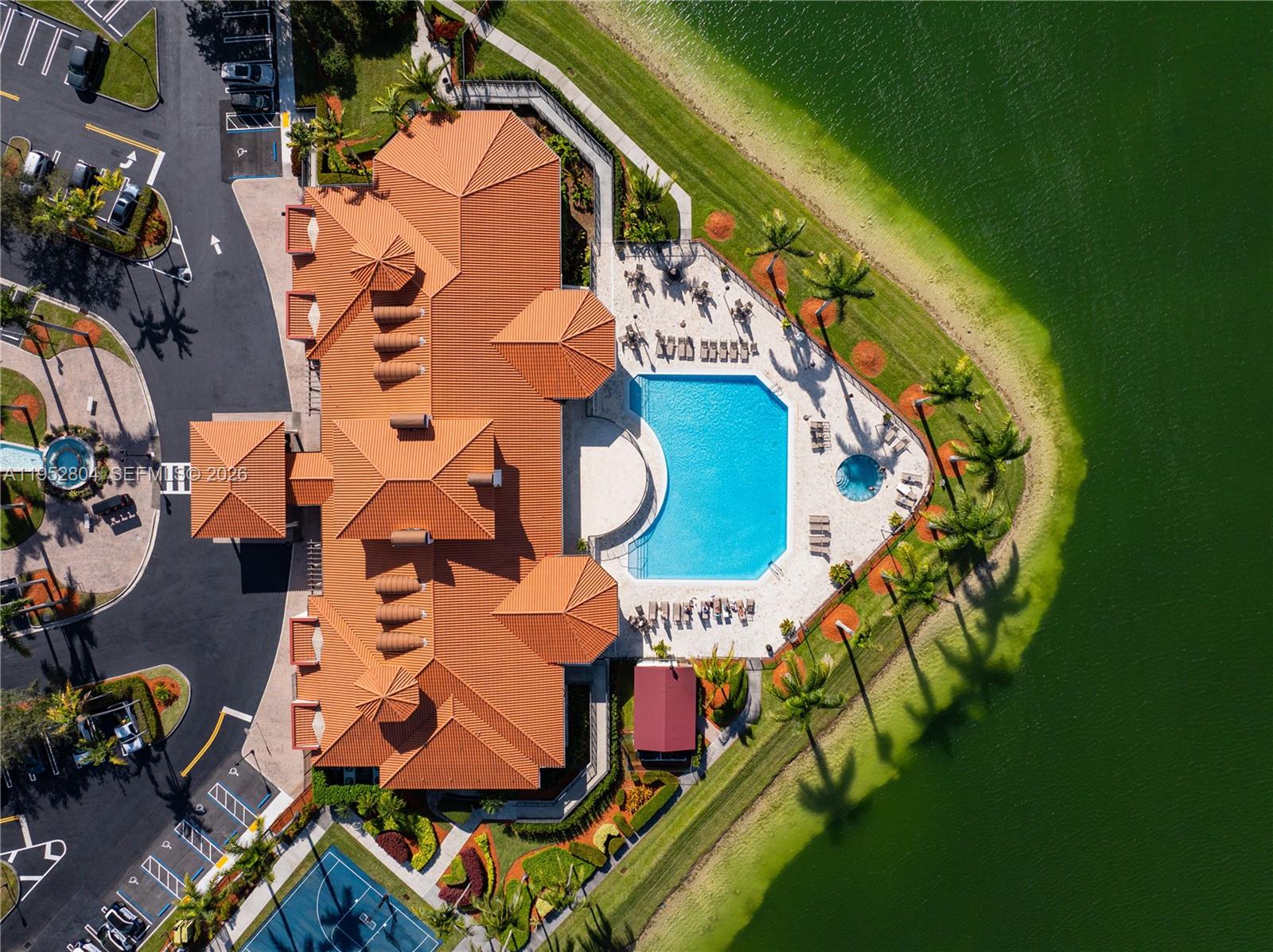 CUTLER CAY - Residential