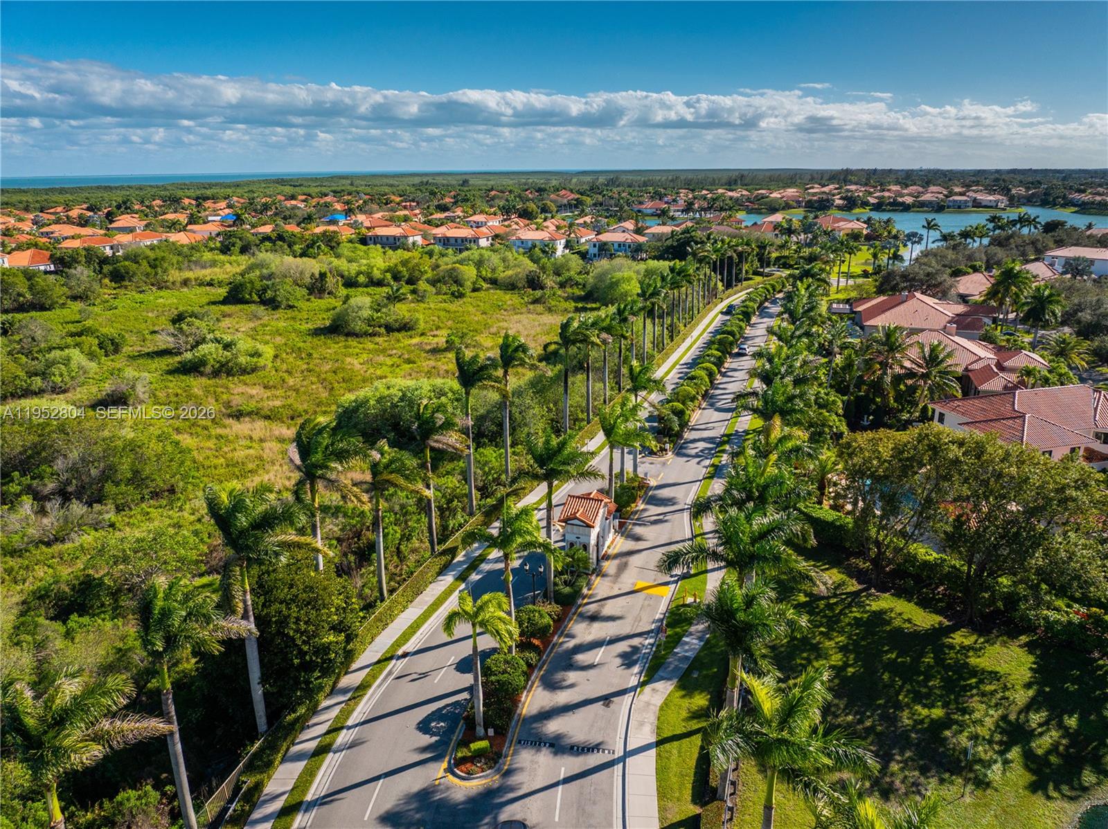 CUTLER CAY - Residential