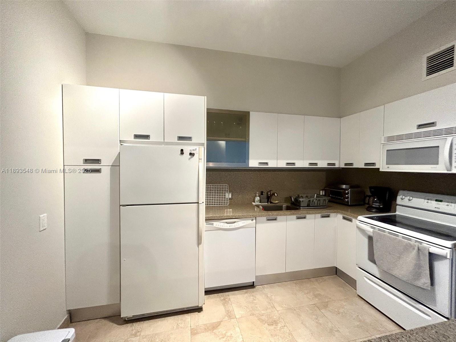 ARLEN HOUSE EAST CONDO - Residential Lease