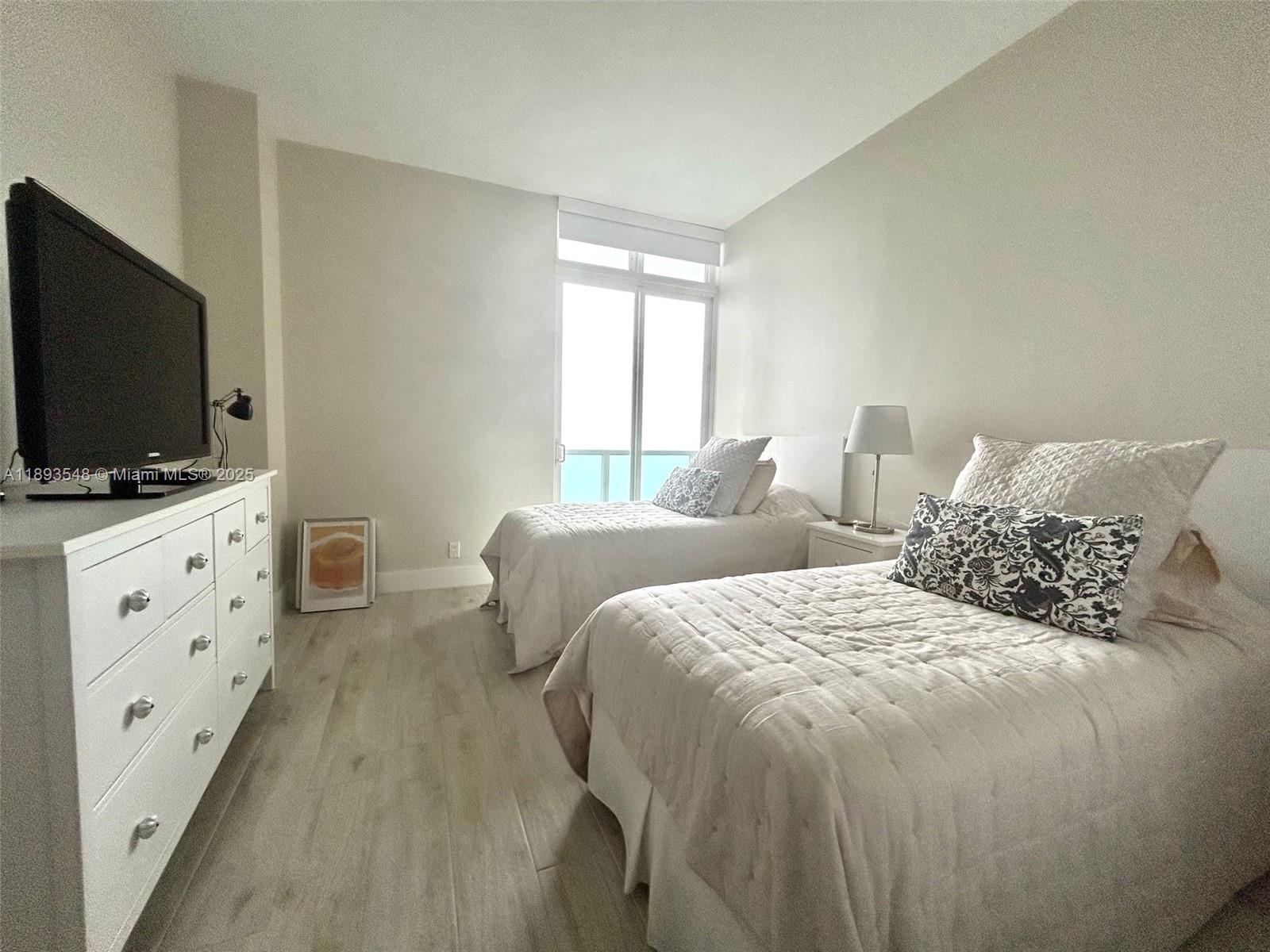 ARLEN HOUSE EAST CONDO - Residential Lease