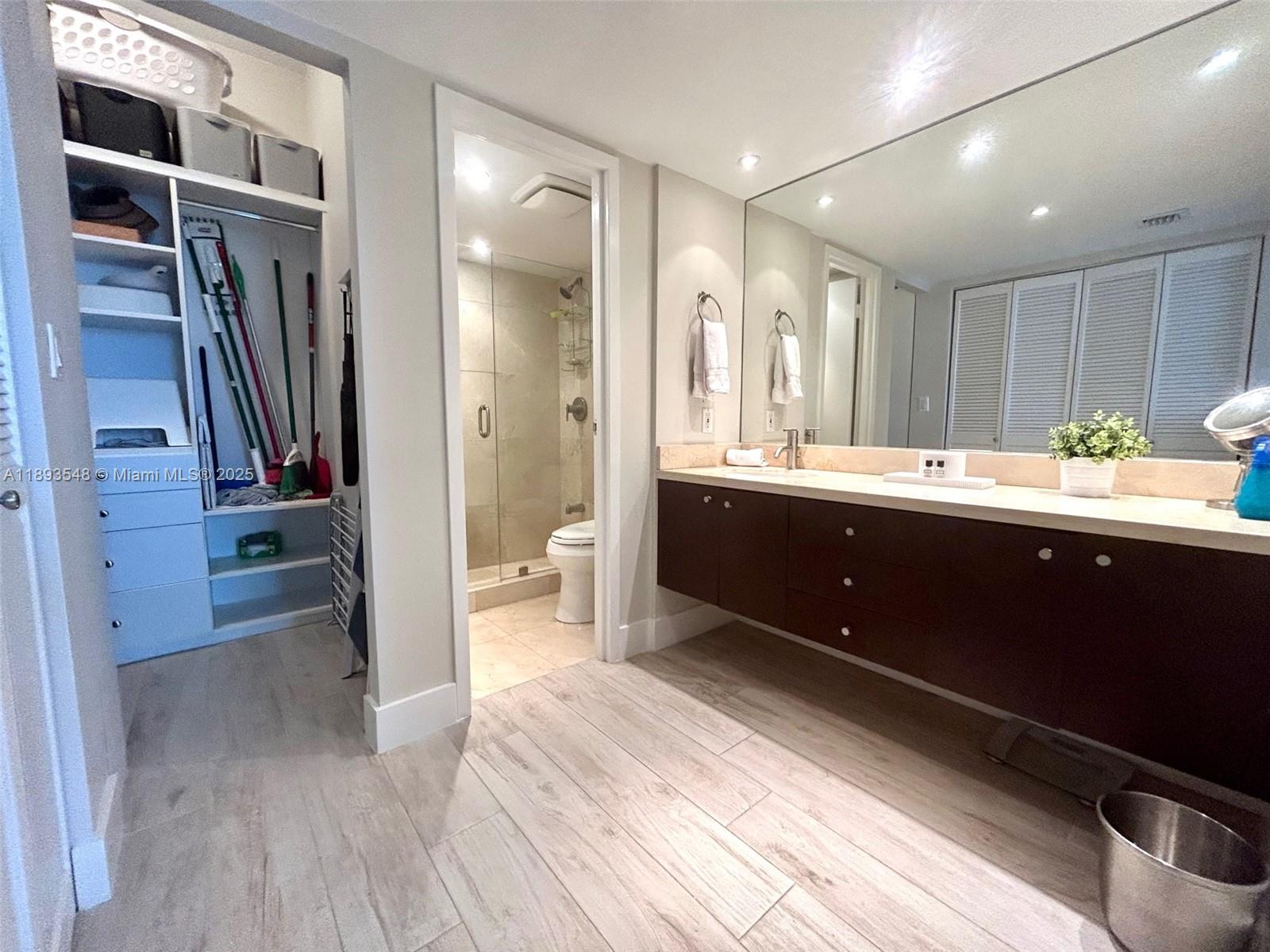 ARLEN HOUSE EAST CONDO - Residential Lease