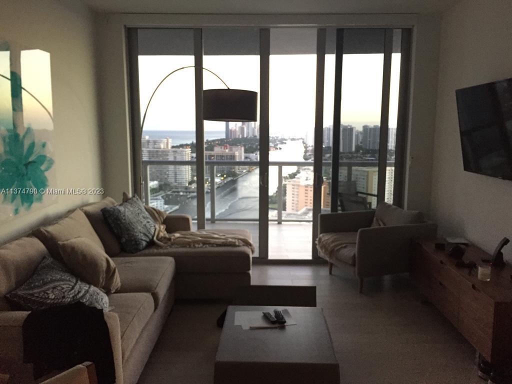 BEACHWALK CONDOMINIUM - Residential