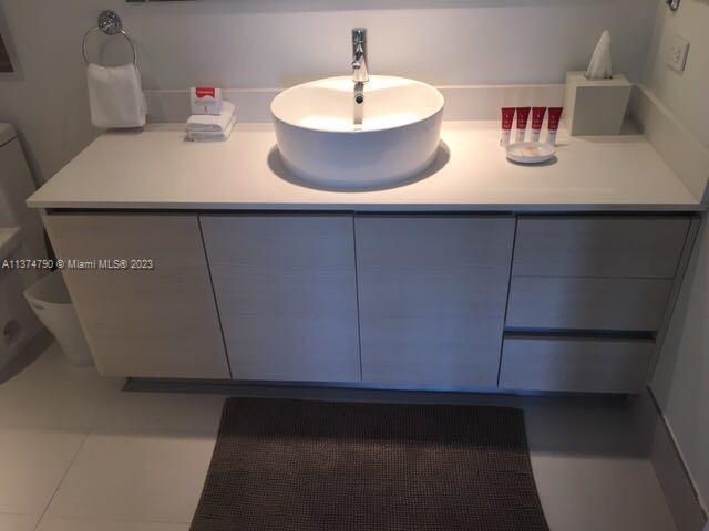 BEACHWALK CONDOMINIUM - Residential