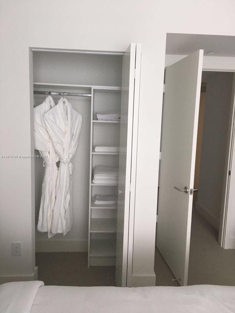 BEACHWALK CONDOMINIUM - Residential
