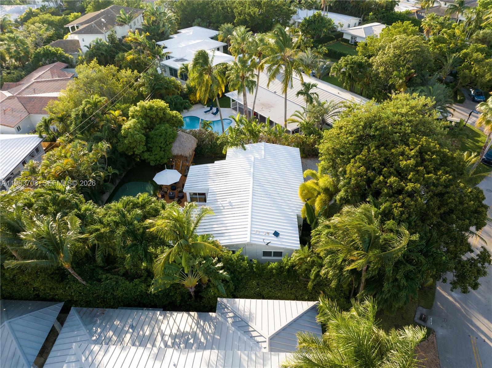 TROPICAL ISLE HOMES SUB 4 - Residential