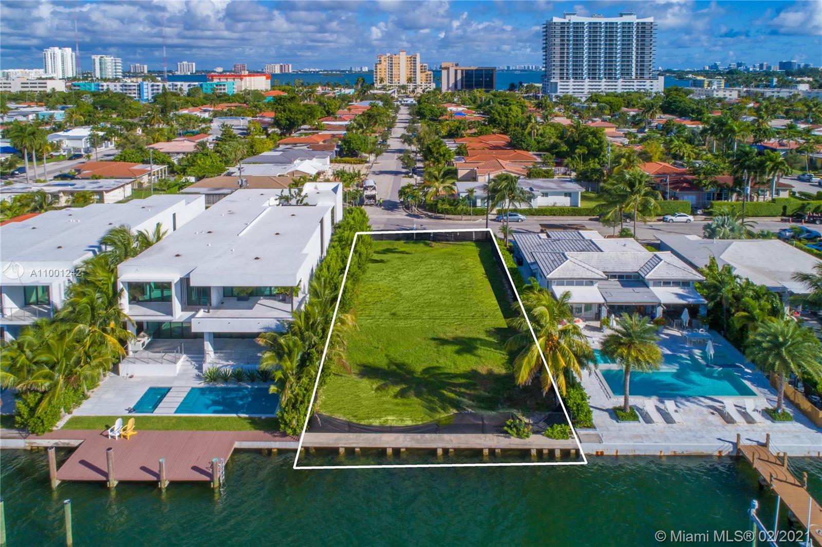 TREASURE ISLAND - Residential