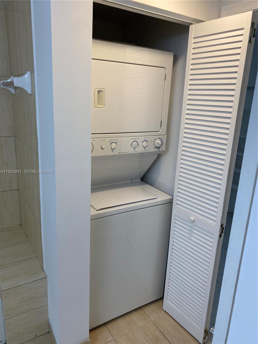 OPERA TOWER CONDO - Residential Lease