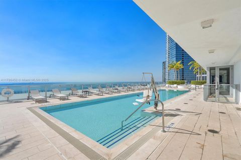 1300 Brickell Bay Dr 2402 Miami FL 33131