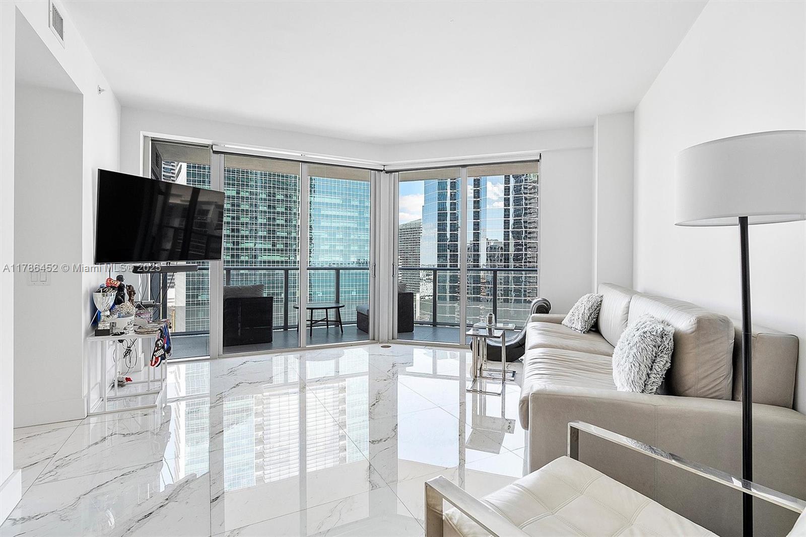 BRICKELLHOUSE CONDO - Residential