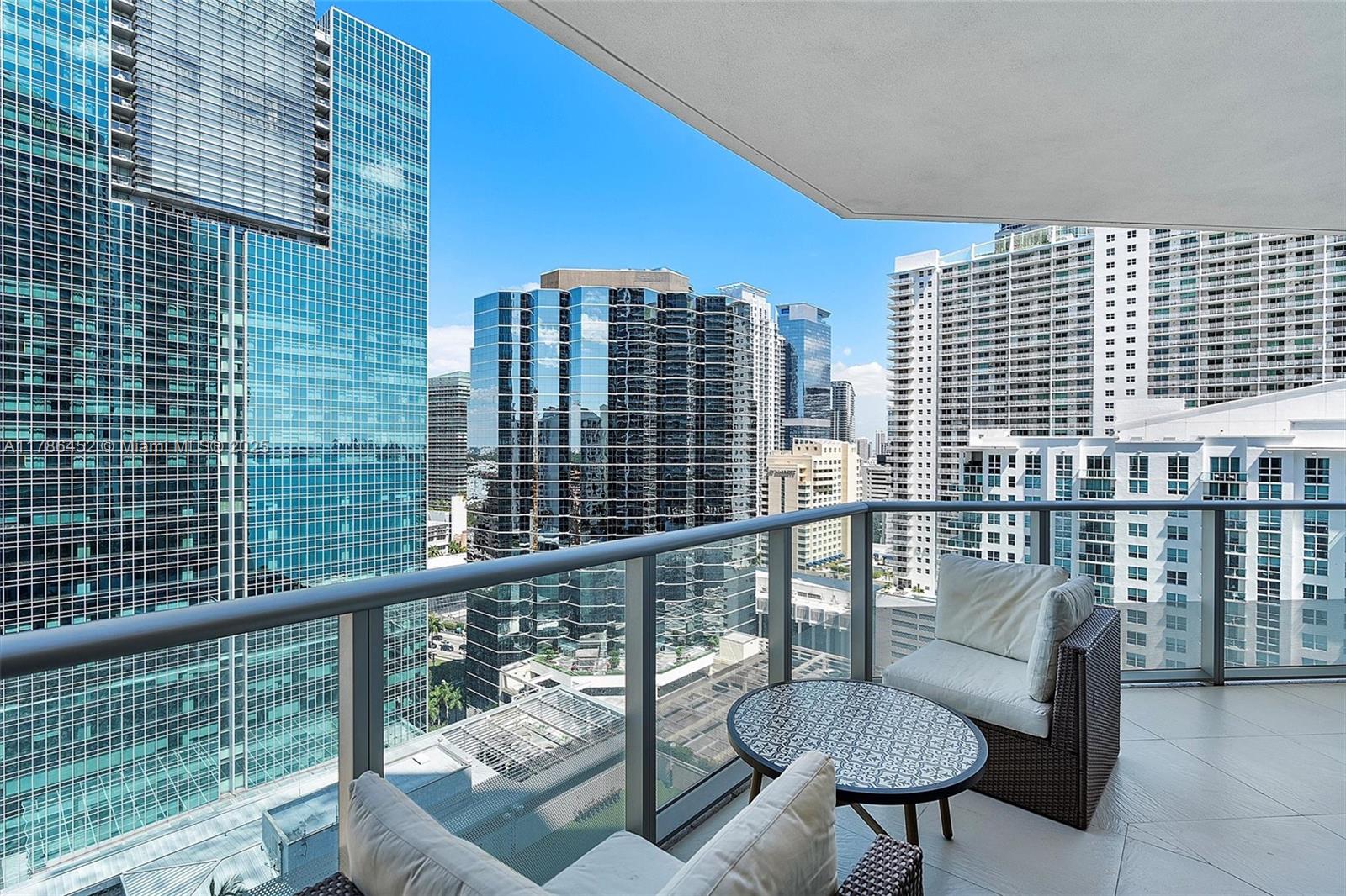 BRICKELLHOUSE CONDO - Residential