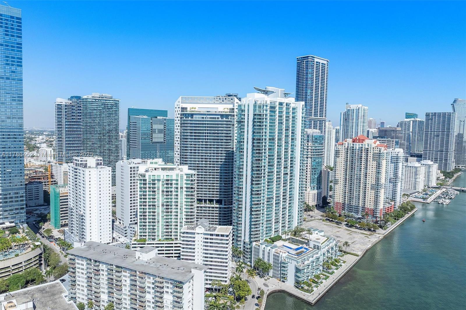 BRICKELLHOUSE CONDO - Residential
