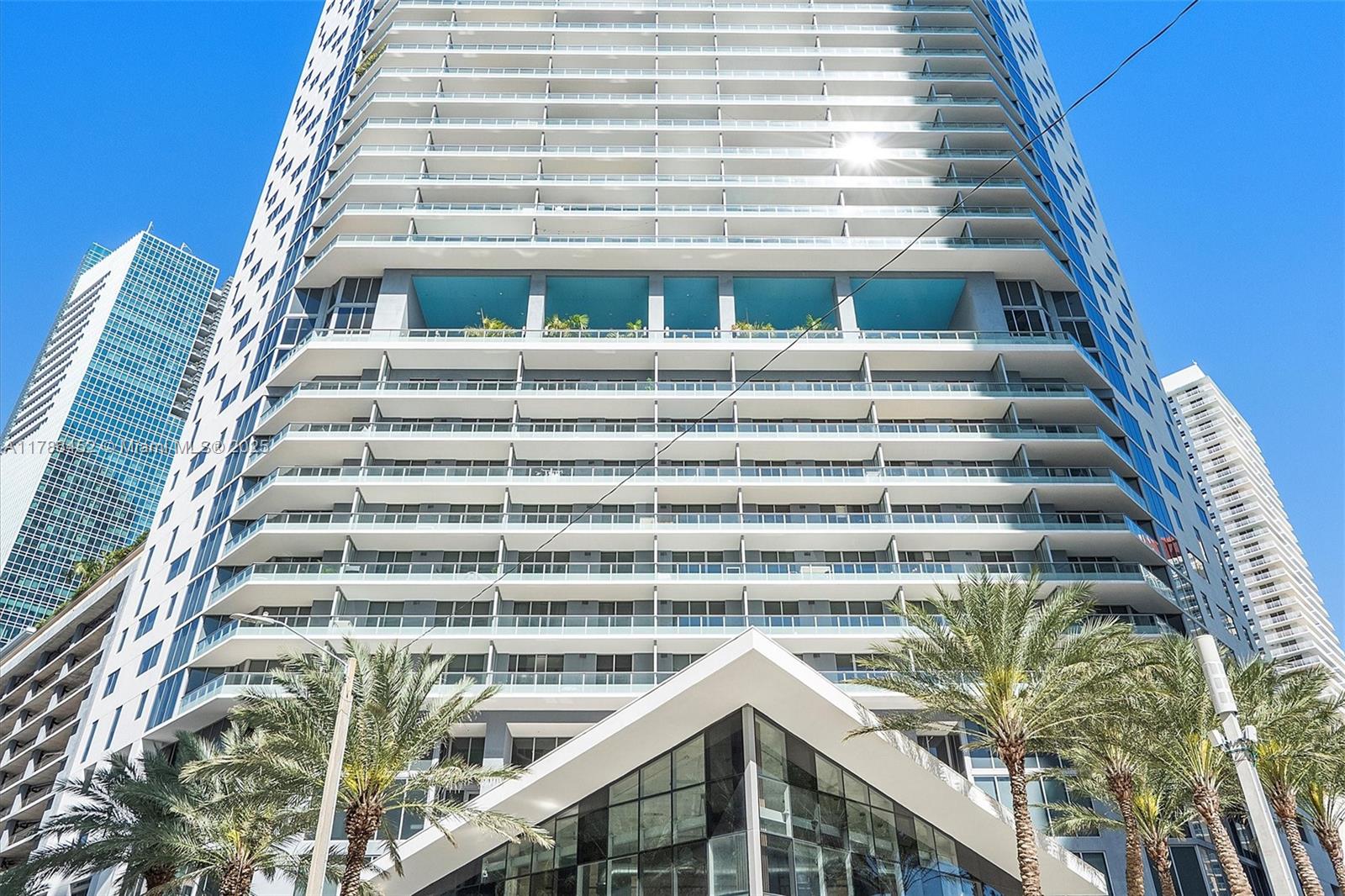 BRICKELLHOUSE CONDO - Residential
