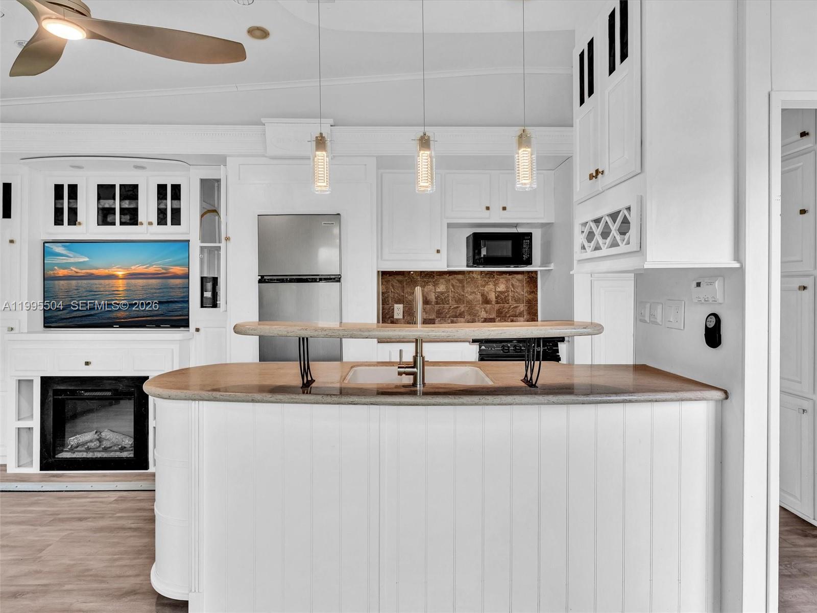 CHAMBERS SUB SW1/4 - Residential Lease