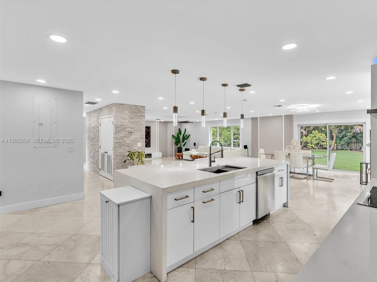 CHAMBERS SUB SW1/4 - Residential Lease