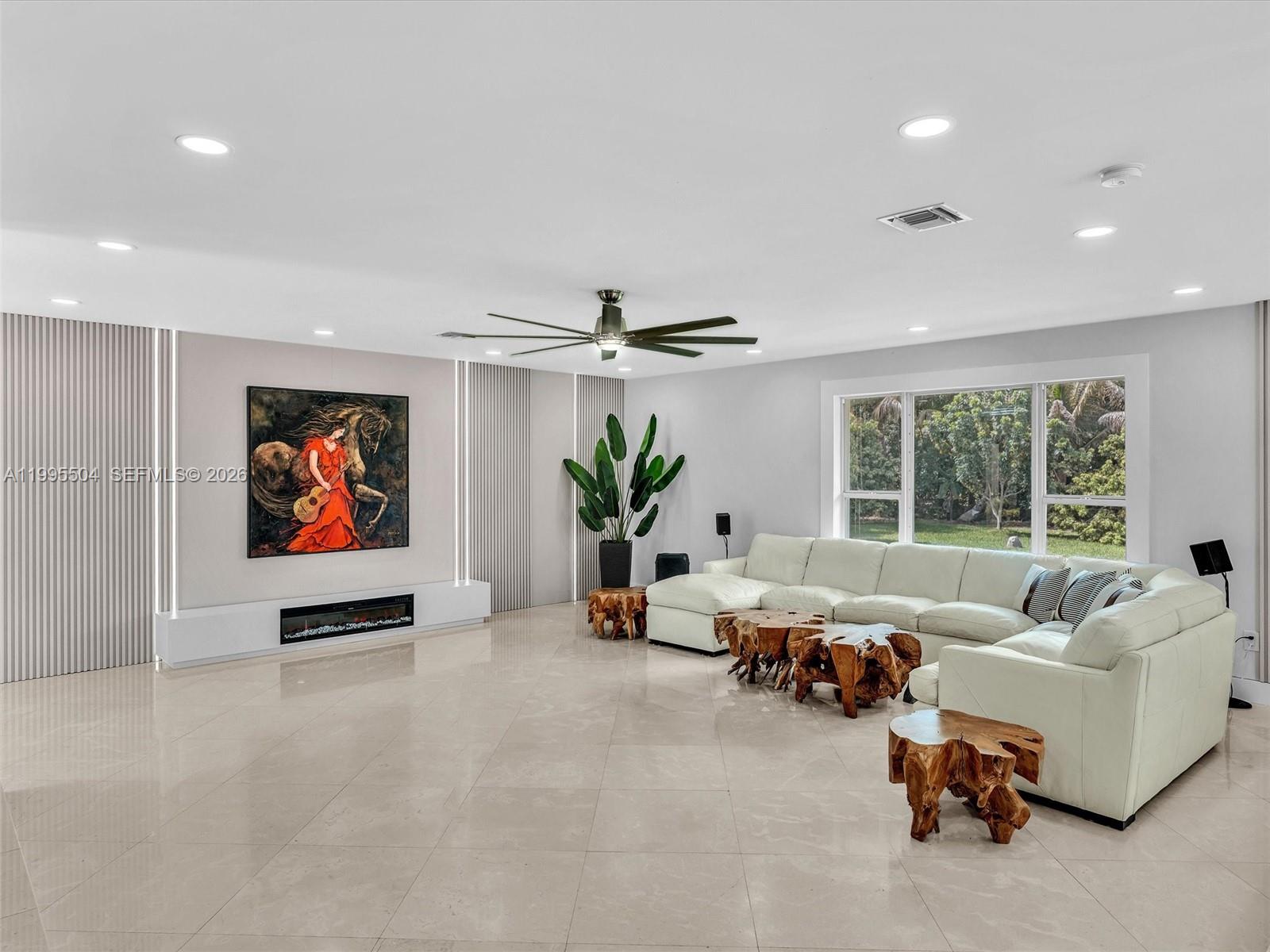 CHAMBERS SUB SW1/4 - Residential Lease