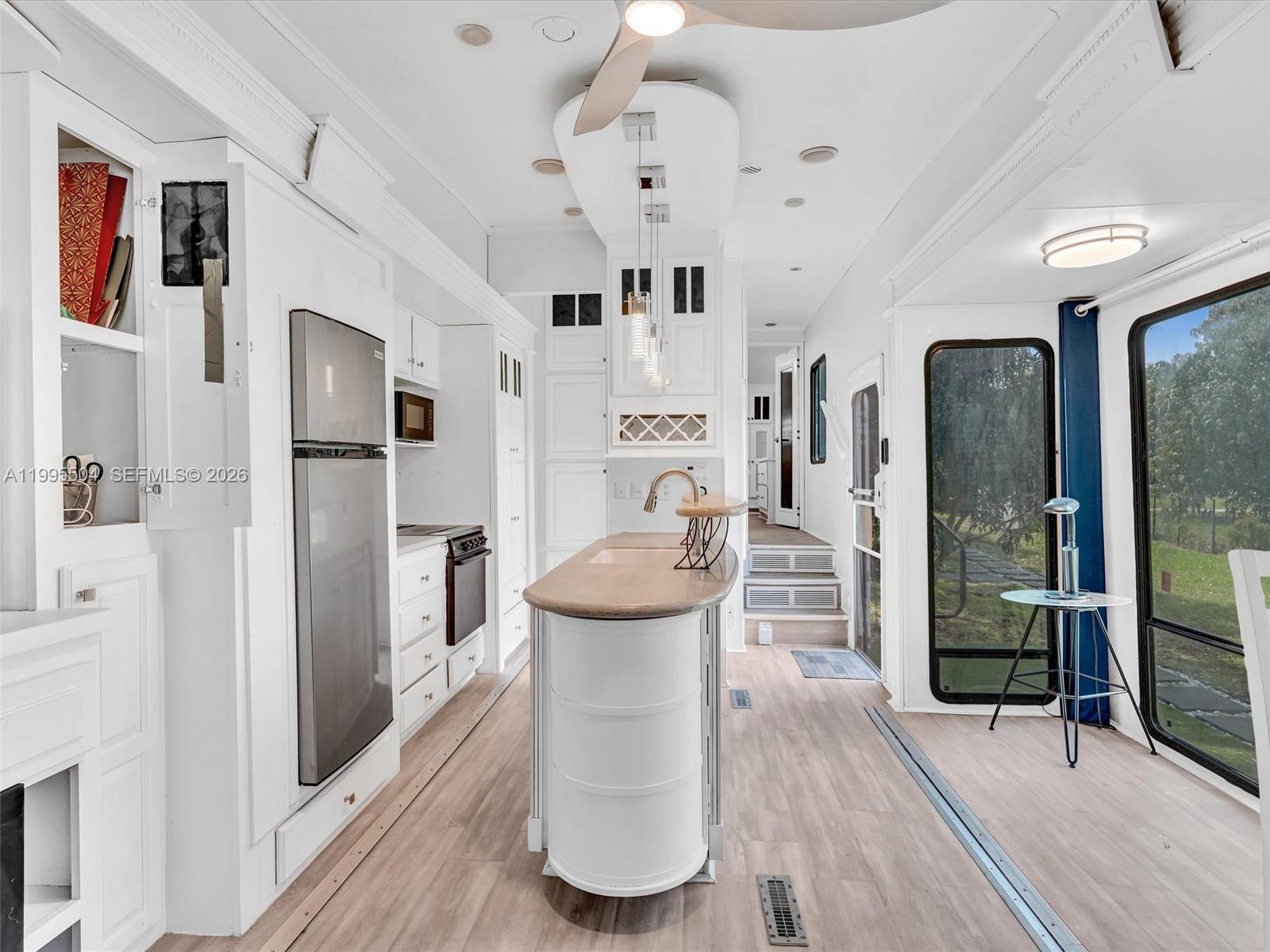 CHAMBERS SUB SW1/4 - Residential Lease