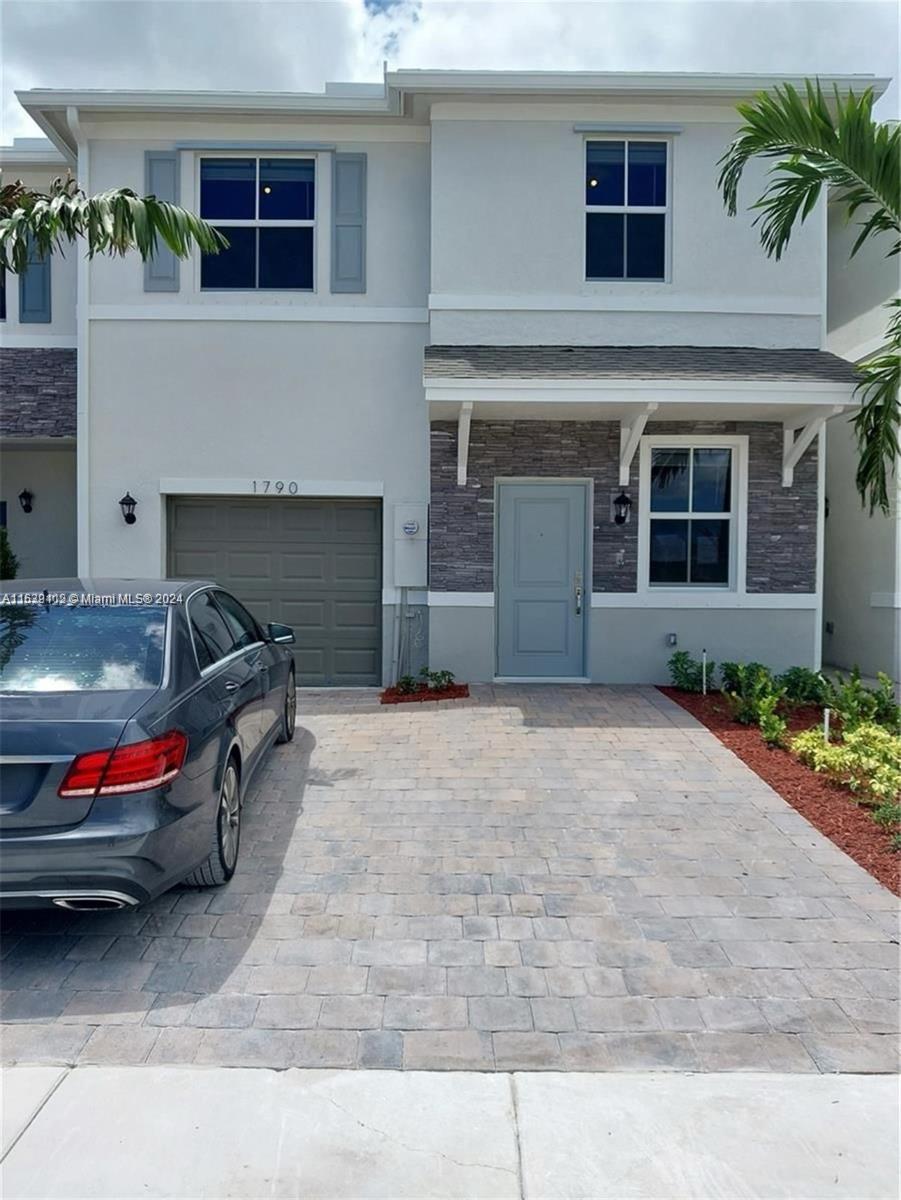 Rental Property at 1790 Se 7th Ter 1790, Homestead, Miami-Dade County, Florida - Bedrooms: 4 
Bathrooms: 3  - $4,000 MO.