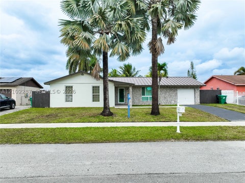 Photo of 13251 SW 254th Ter, Homestead, FL 33032 (MLS # A12102287)