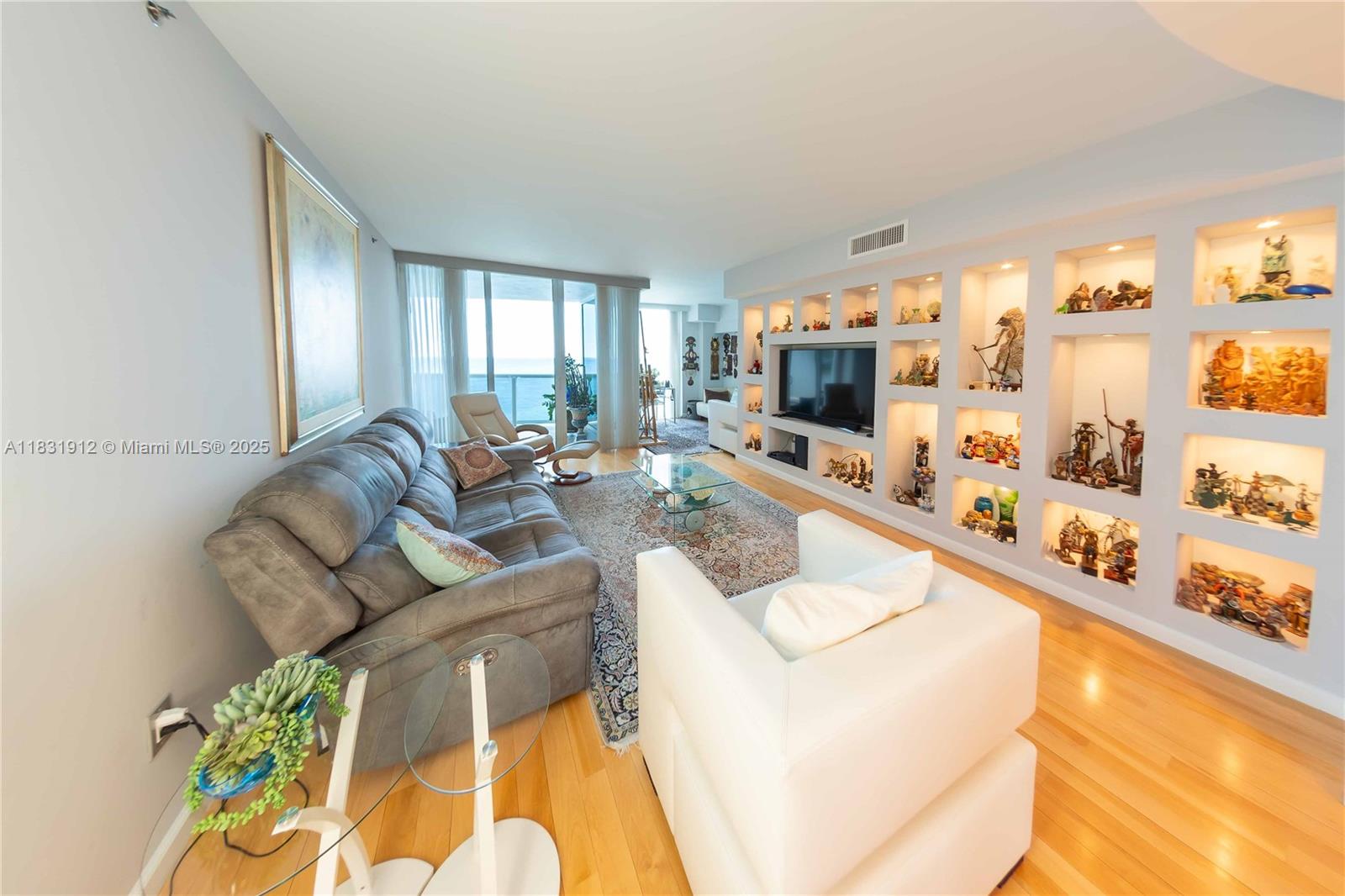 OCEAN THREE CONDO - Residential