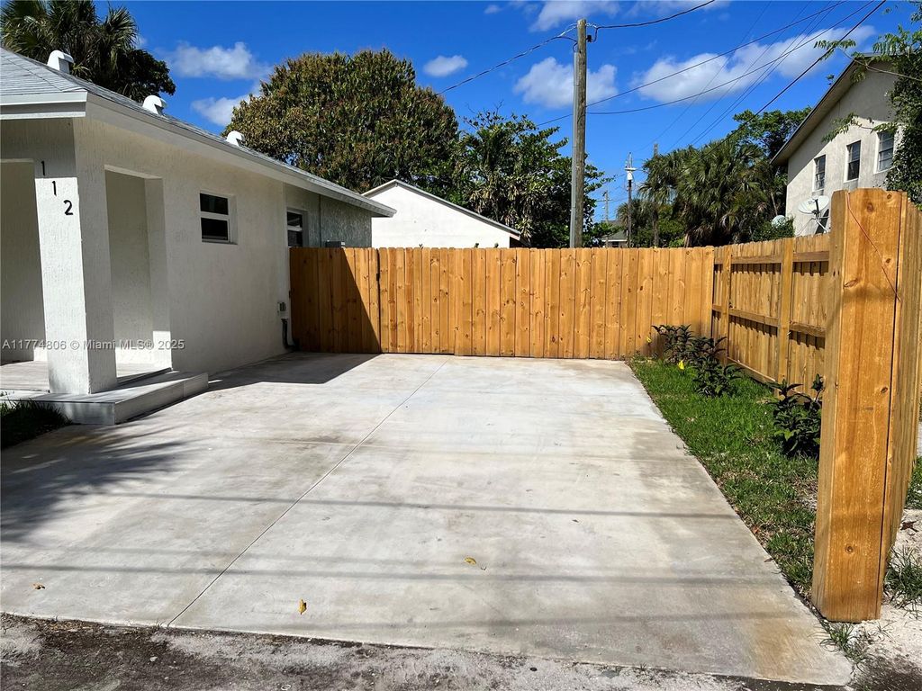 Photo of 112 N D St #2, Lake Worth, FL 33460 (MLS # A11774806)