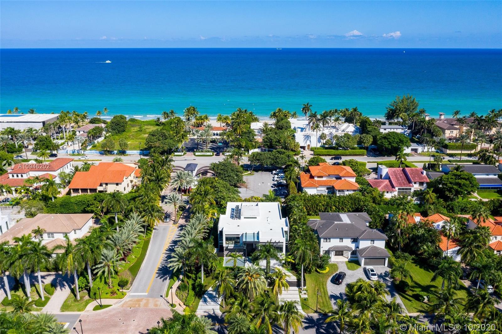 GOLDEN BEACH SEC E - Residential