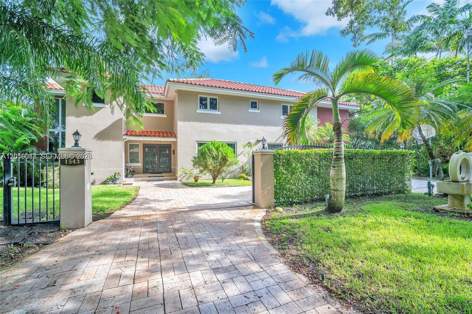 1543 Dorado Ave