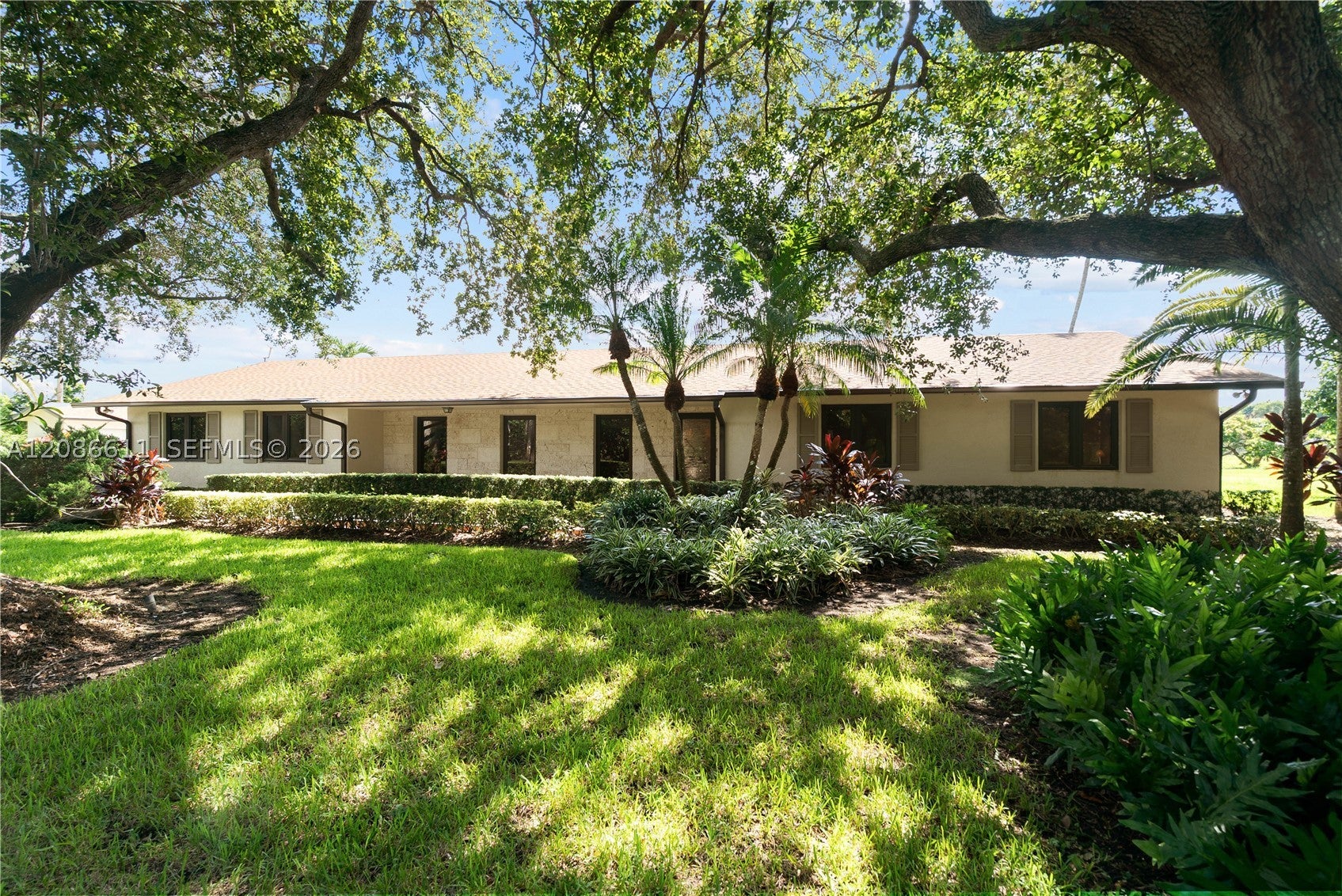 26145 SW 194th Ave, Homestead, FL, 33031/$2,499,000 2 26145 SW 194th Ave
