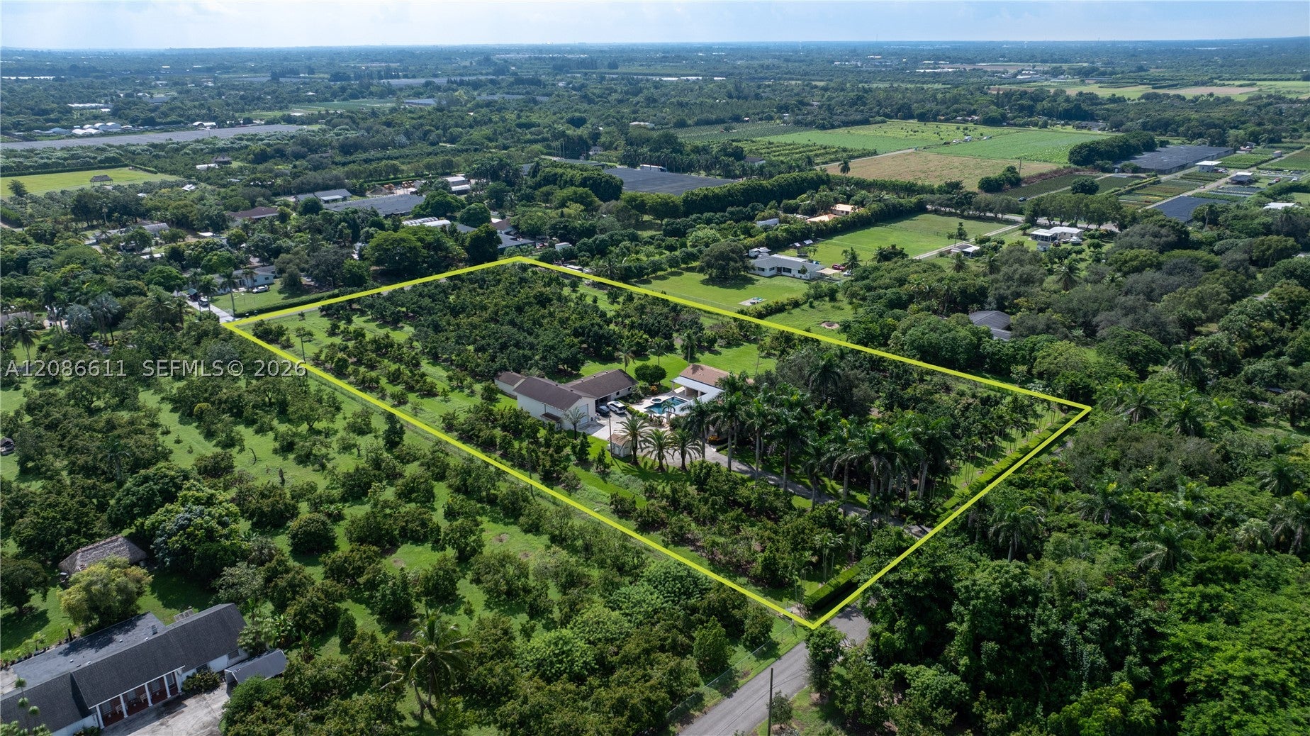 26145 SW 194th Ave, Homestead, FL, 33031/$2,499,000 4 26145 SW 194th Ave