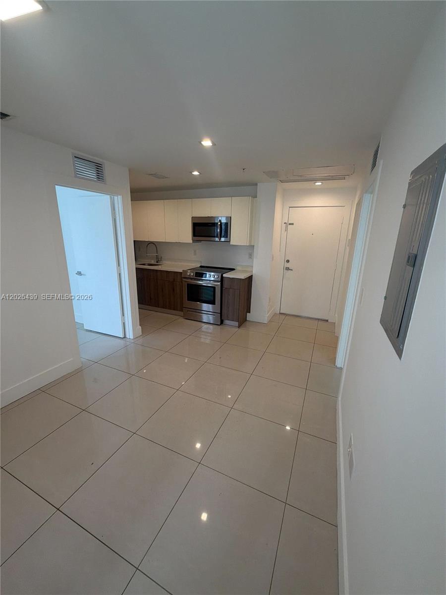 821 SW 18th Ave 101