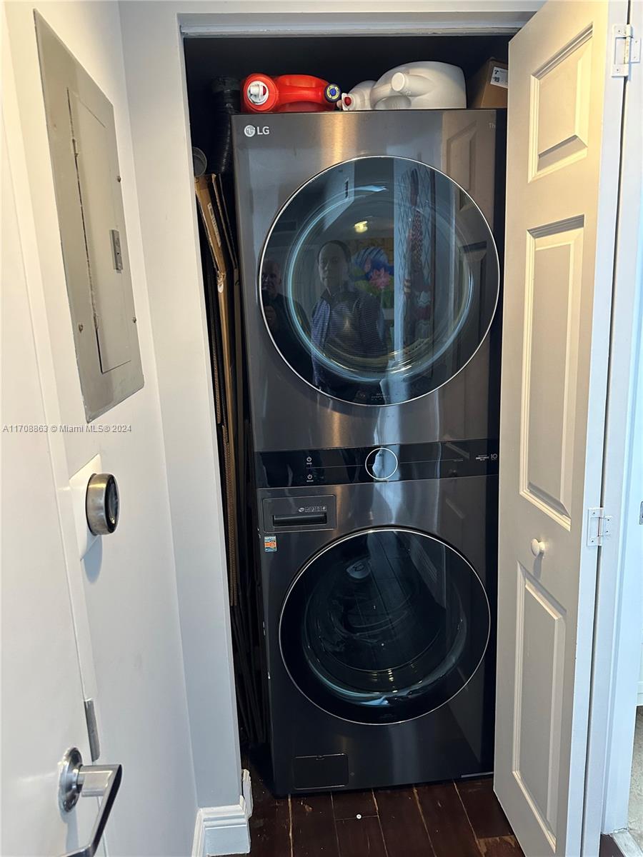 GABLES MARQUIS CONDO - Residential