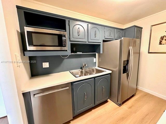 COMMODORE CLUB WEST CONDO - Residential Lease