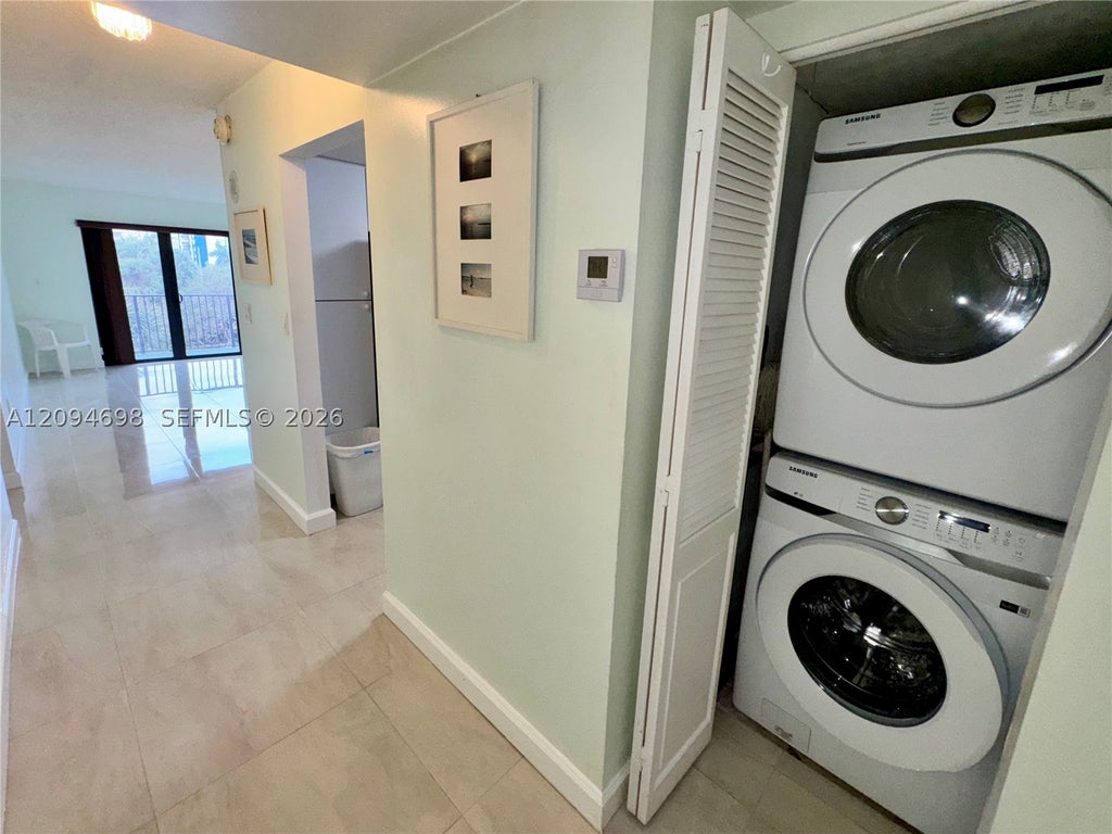 Photo of 1201 S Ocean Dr #318S, Hollywood, FL 33019 (MLS # A12094698)