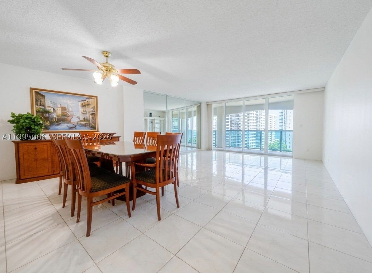3800 S Ocean Dr 816