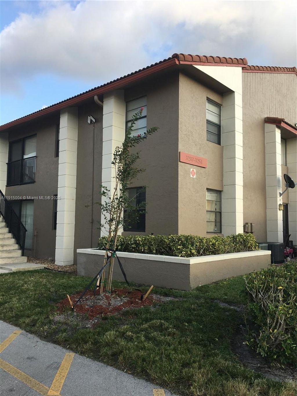 Photo of Coral Springs, FL 33065 (MLS # A11915004)