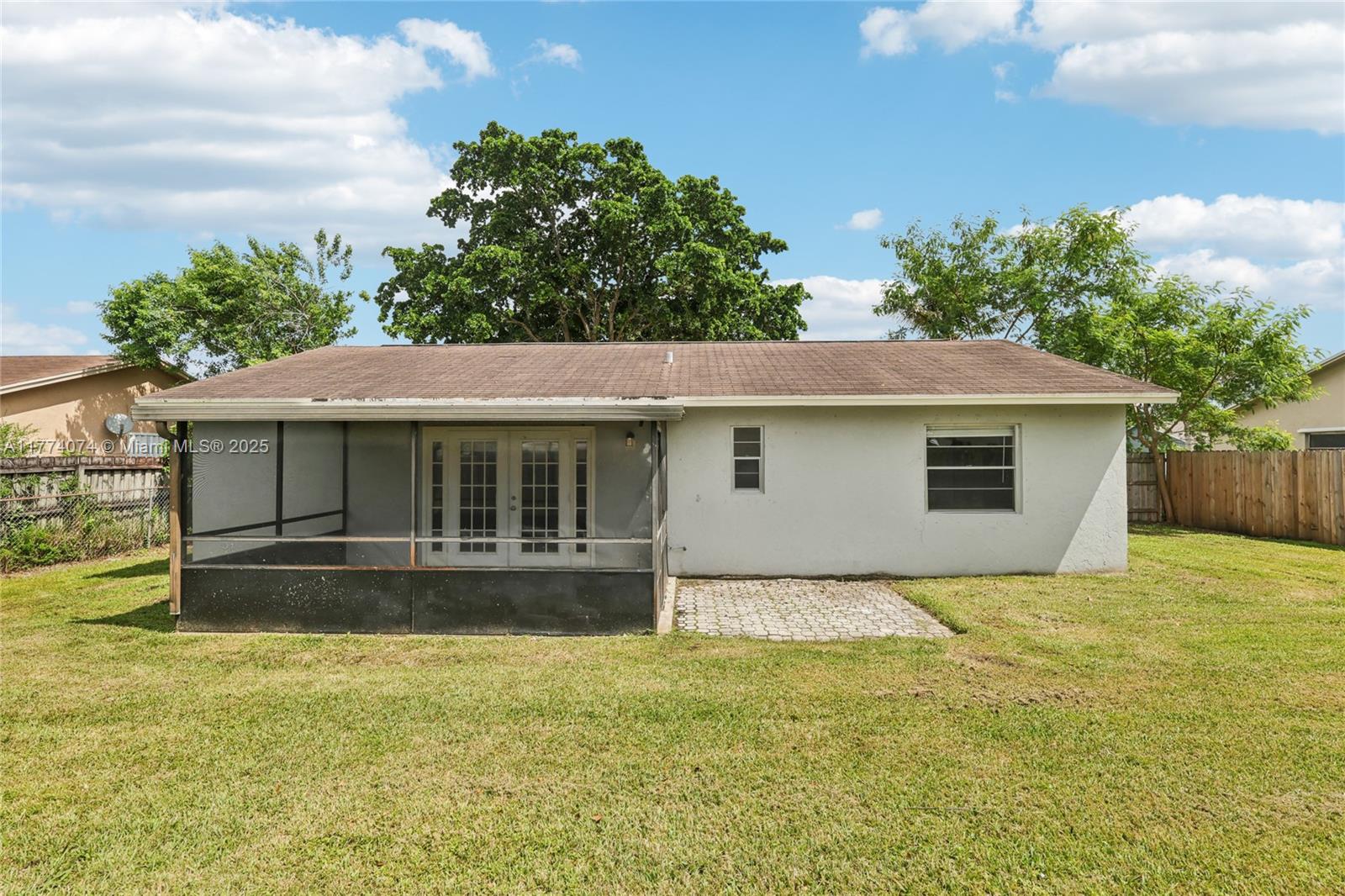 COUNTERPOINT ESTATES 1 - Residential