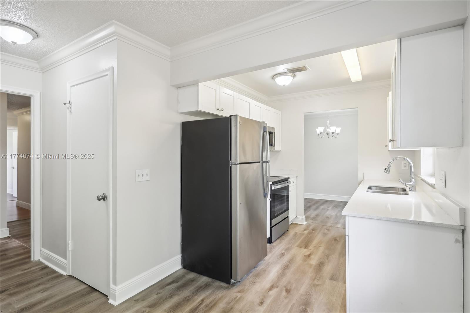 COUNTERPOINT ESTATES 1 - Residential